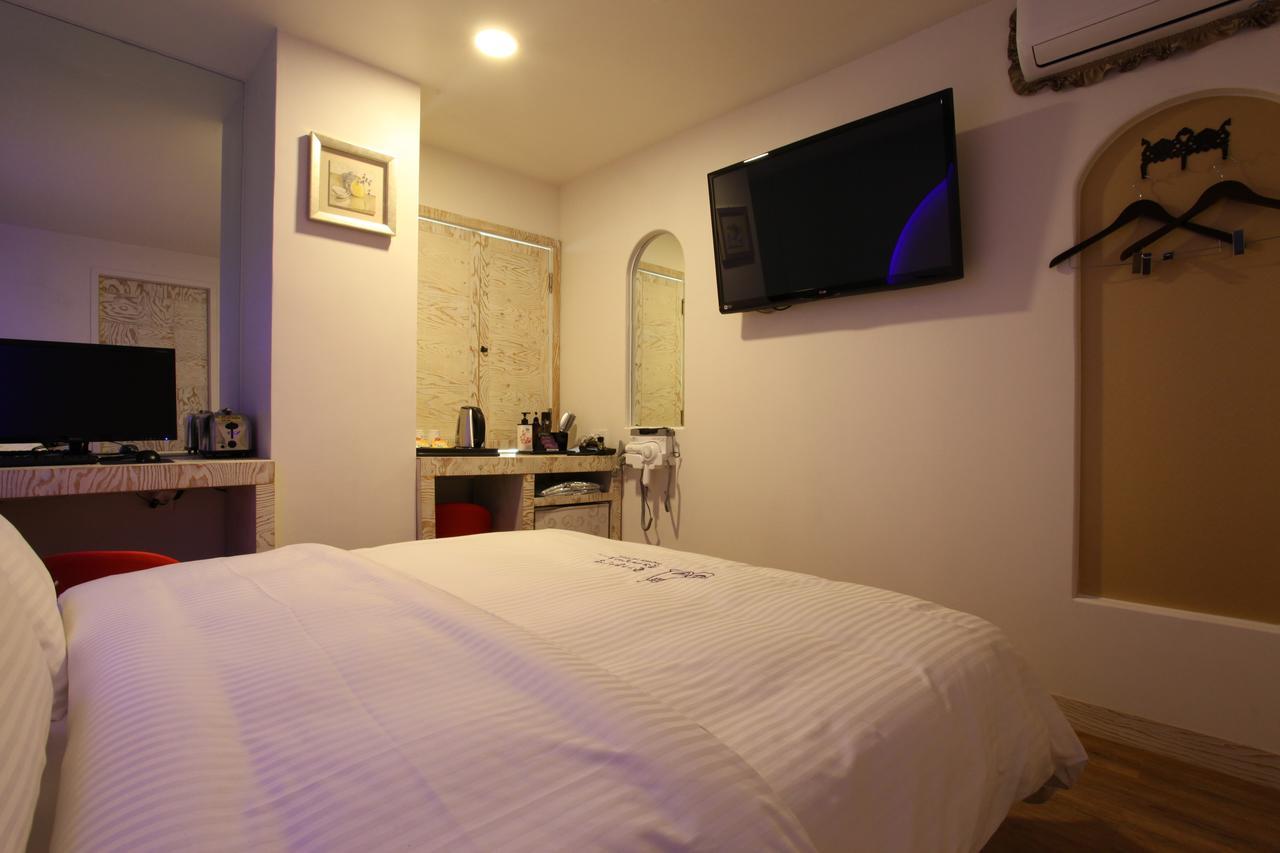 Riviera Motel Коян Экстерьер фото